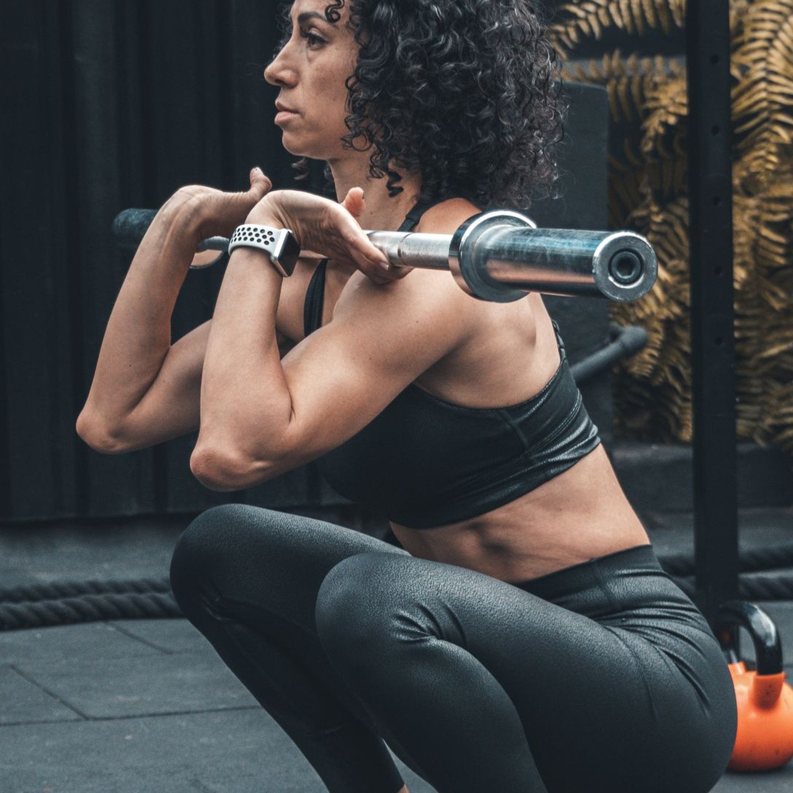 Vault High-Support Bra - Image 2